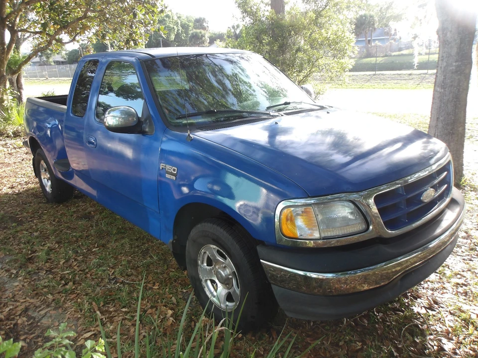 2000 Ford F-150 10th Gen - Image 3 of 20