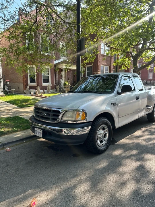 2000 Ford F-150 10th Gen - Image 2 of 14