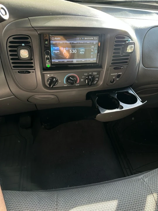 2000 Ford F-150 10th Gen - Image 13 of 14