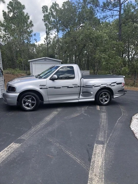 2000 Ford F-150 10th Gen - Image 2 of 12