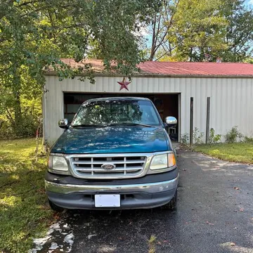 2000 Ford F-150 FX2 Pickup 2D 6 1/2 ft