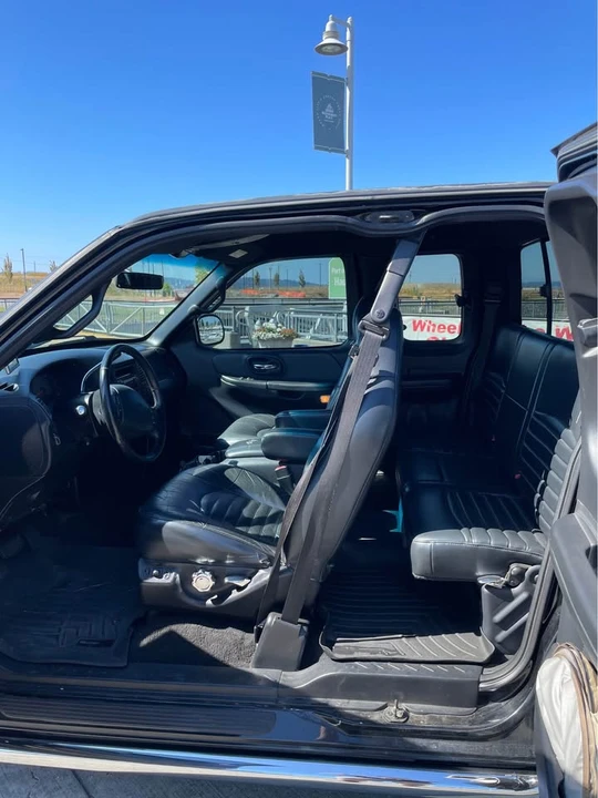2000 Ford F-150 10th Gen - Image 13 of 19