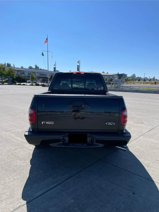 2000 Ford F-150 10th Gen - Image 9 of 19