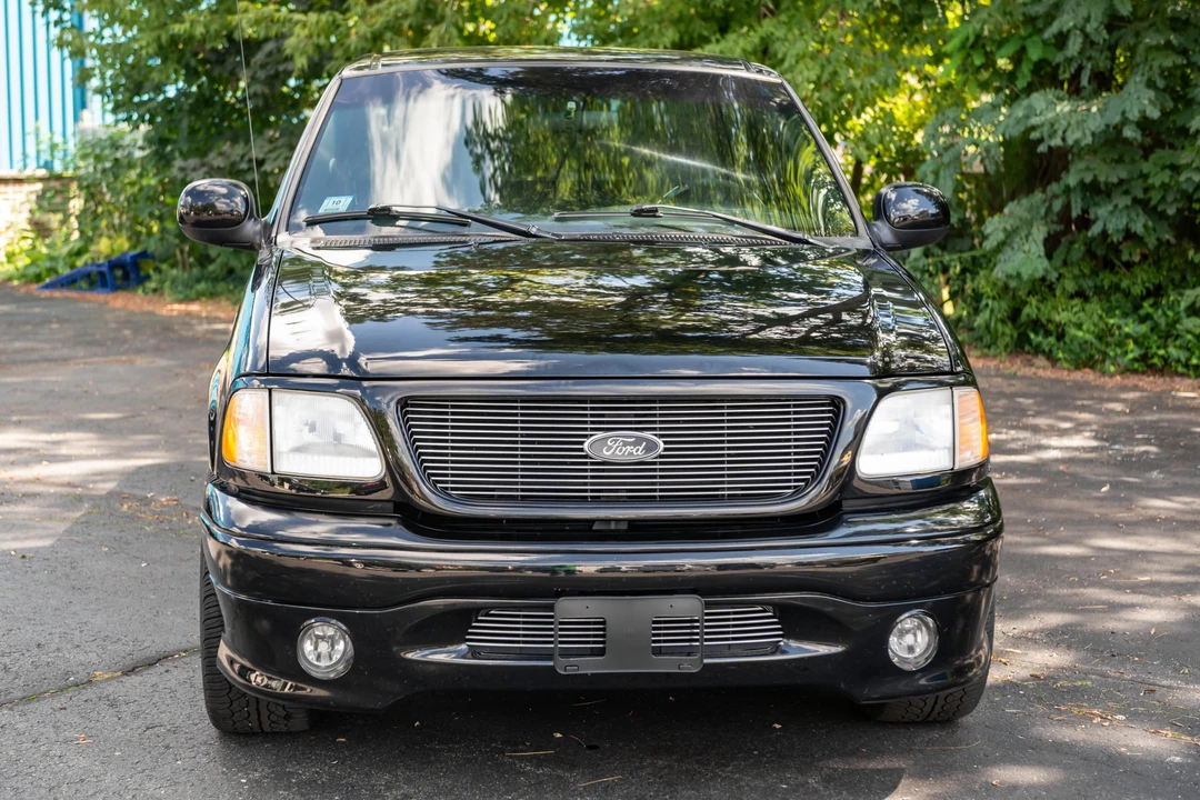 2000 Ford F-150 10th Gen - Image 2 of 31