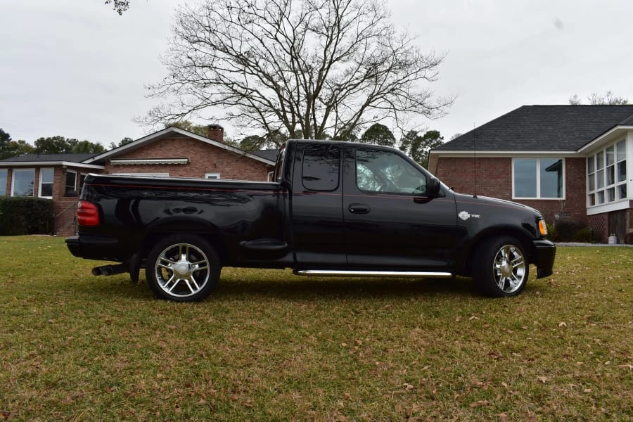2000 Ford F-150 10th Gen - Image 2 of 8