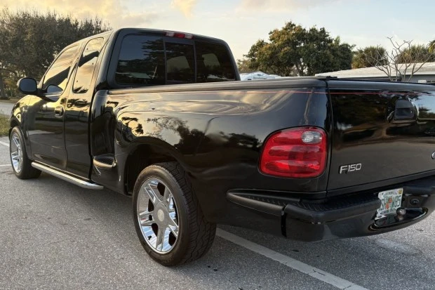2000 Ford F-150 10th Gen - Image 2 of 7