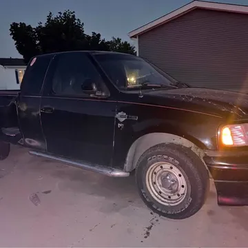 2000 Ford F-150 Harley-Davidson Super Cab