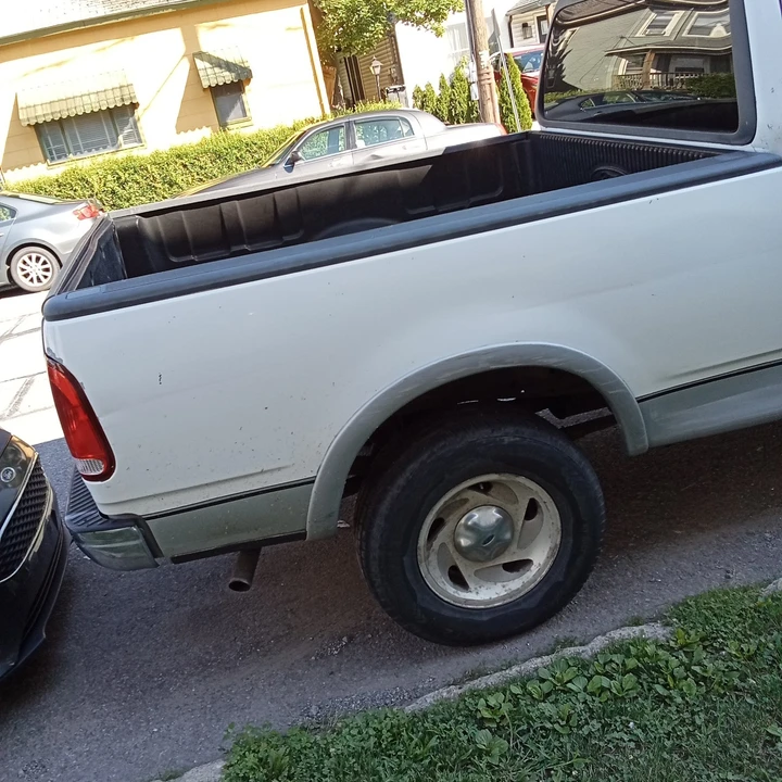 2000 Ford F-150 10th Gen - Image 3 of 12