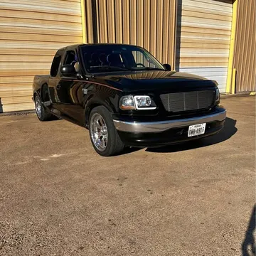 2000 Ford F-150 Lariat