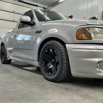 2000 Ford F-150 SVT Lightning
