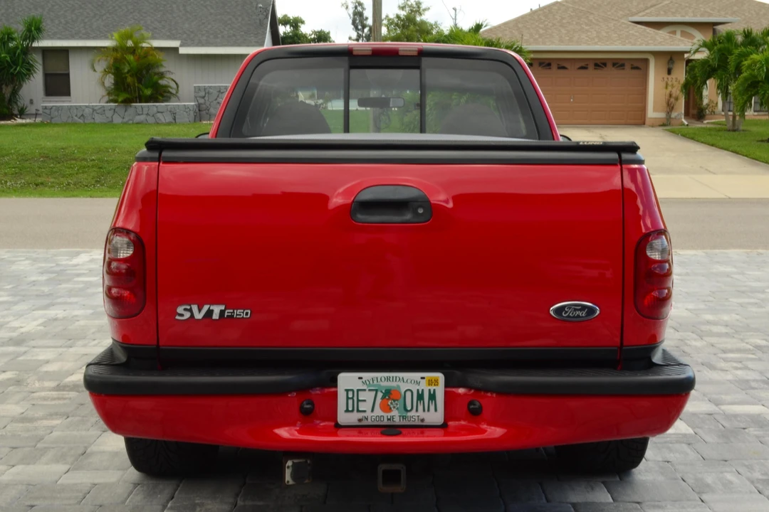 2000 Ford F-150 SVT Lightning 10th Gen - Image 5 of 31
