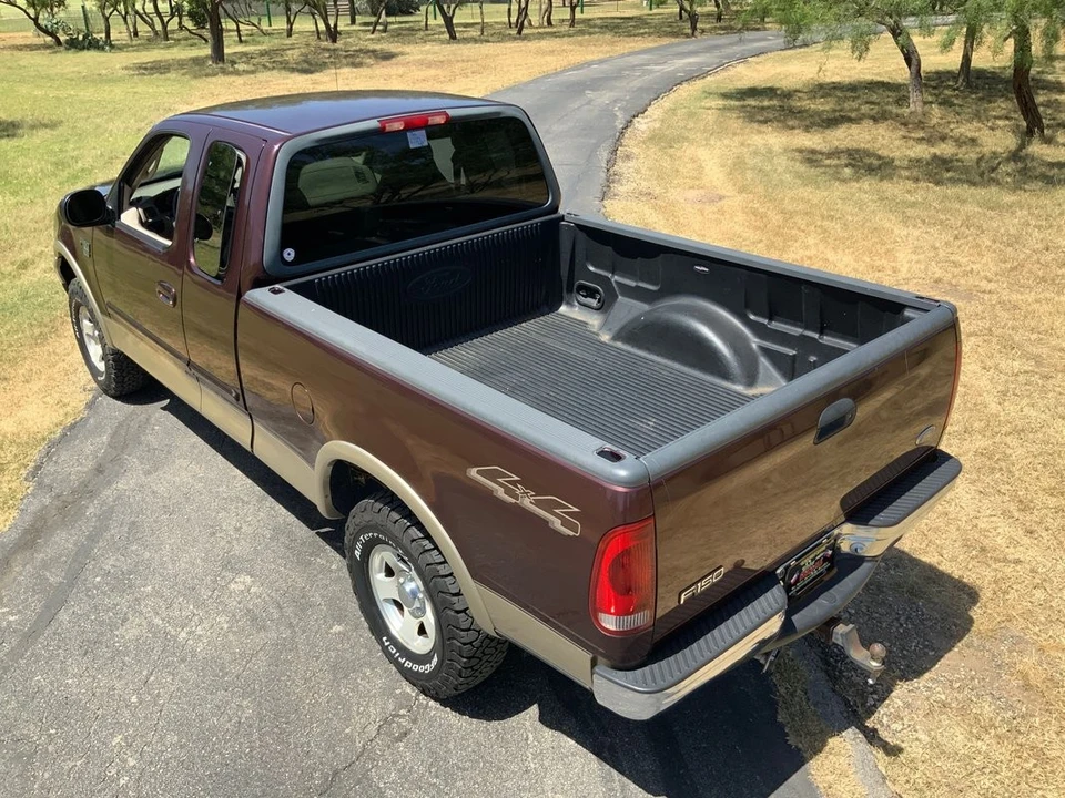 2000 Ford F-150 10th Gen - Image 3 of 31