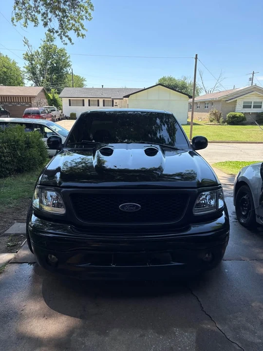 2000 Ford F-150 10th Gen - Image 2 of 7
