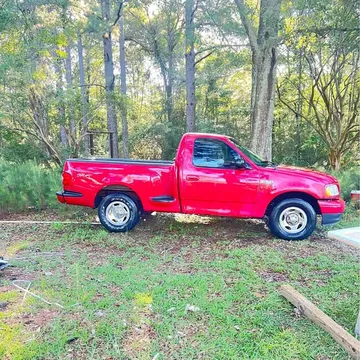 2000 Ford F-150 · XL Pickup 2D 6 1/2 ft