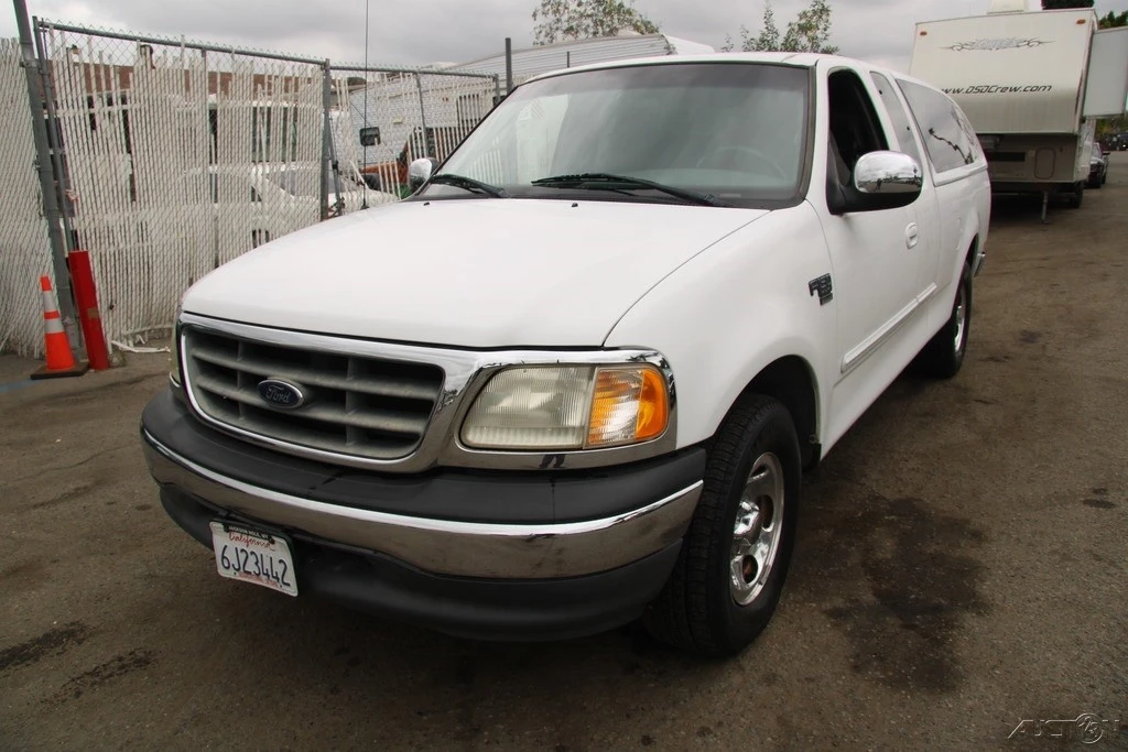2000 Ford F-150 10th Gen - Image 2 of 21