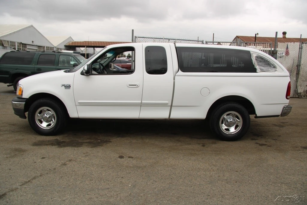 2000 Ford F-150 10th Gen - Image 3 of 21