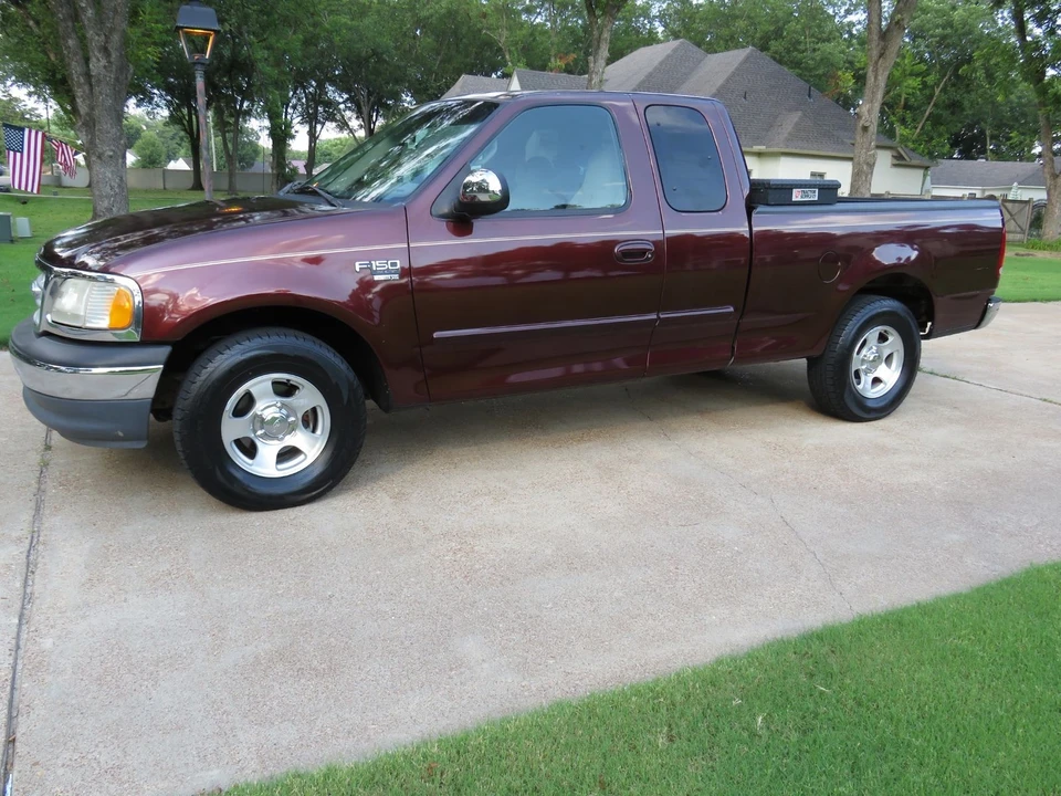 2000 Ford F-150 10th Gen - Image 3 of 12