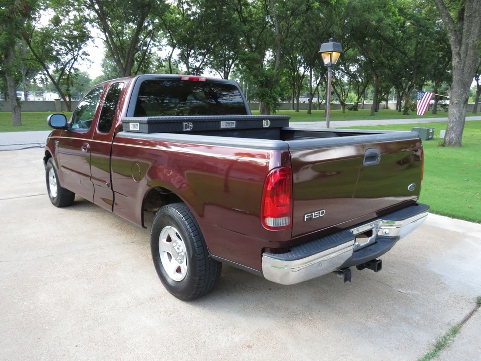 2000 Ford F-150 10th Gen - Image 7 of 12
