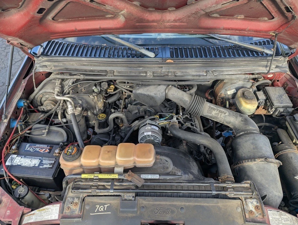 2000 Ford Super Duty 1st Gen - Image 7 of 14