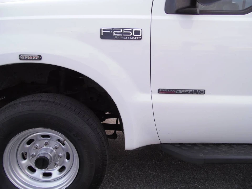 2000 Ford Super Duty 1st Gen - Image 18 of 21