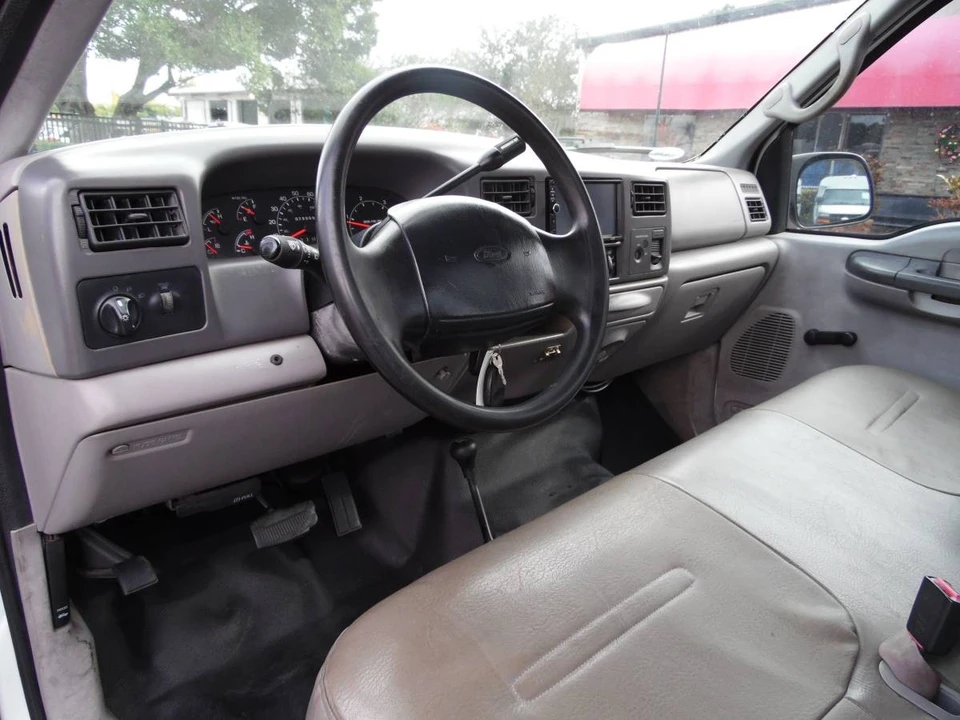 2000 Ford Super Duty 1st Gen - Image 20 of 21