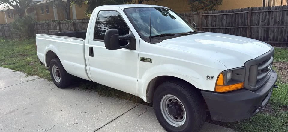 2000 Ford Super Duty 1st Gen - Image 3 of 3