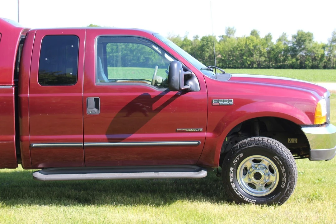 2000 Ford Super Duty 1st Gen - Image 12 of 12