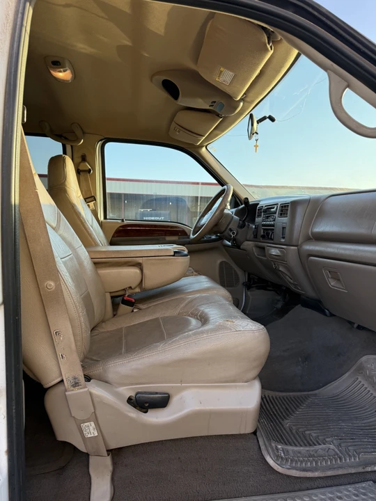2000 Ford Super Duty 1st Gen - Image 16 of 19