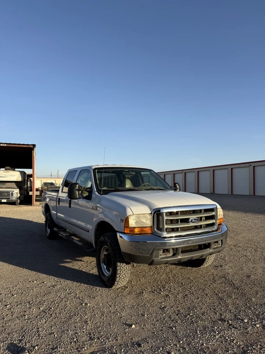 2000 Ford Super Duty 1st Gen - Image 4 of 19