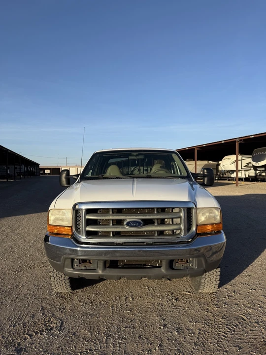2000 Ford Super Duty 1st Gen - Image 3 of 19