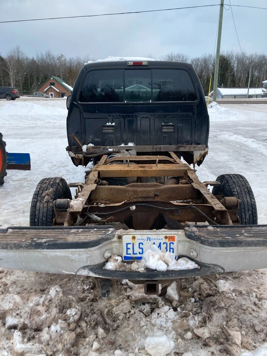 2000 Ford Super Duty 1st Gen - Image 17 of 19