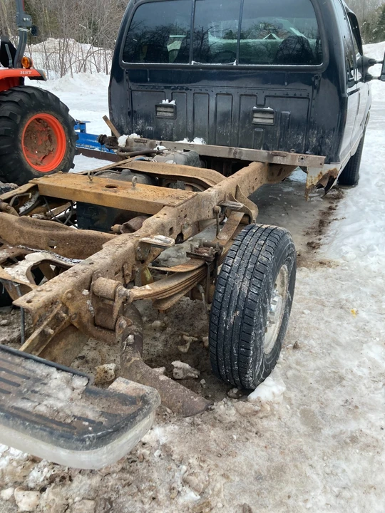 2000 Ford Super Duty 1st Gen - Image 16 of 19