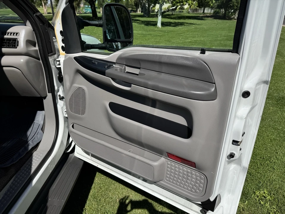 2000 Ford Super Duty 1st Gen - Image 16 of 20