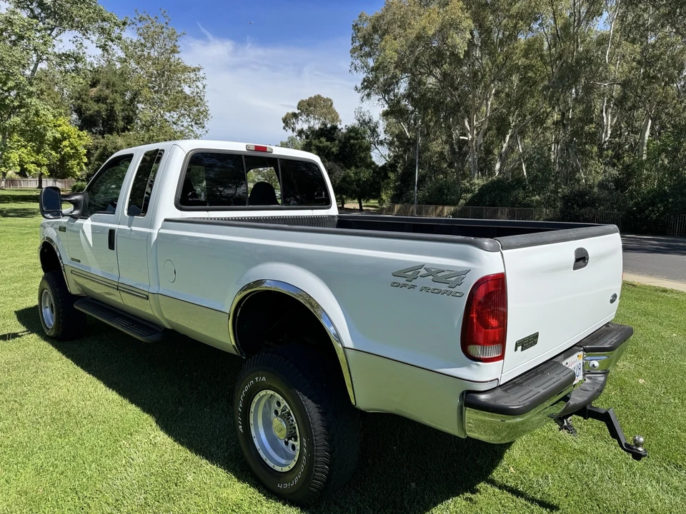 2000 Ford Super Duty 1st Gen - Image 5 of 20