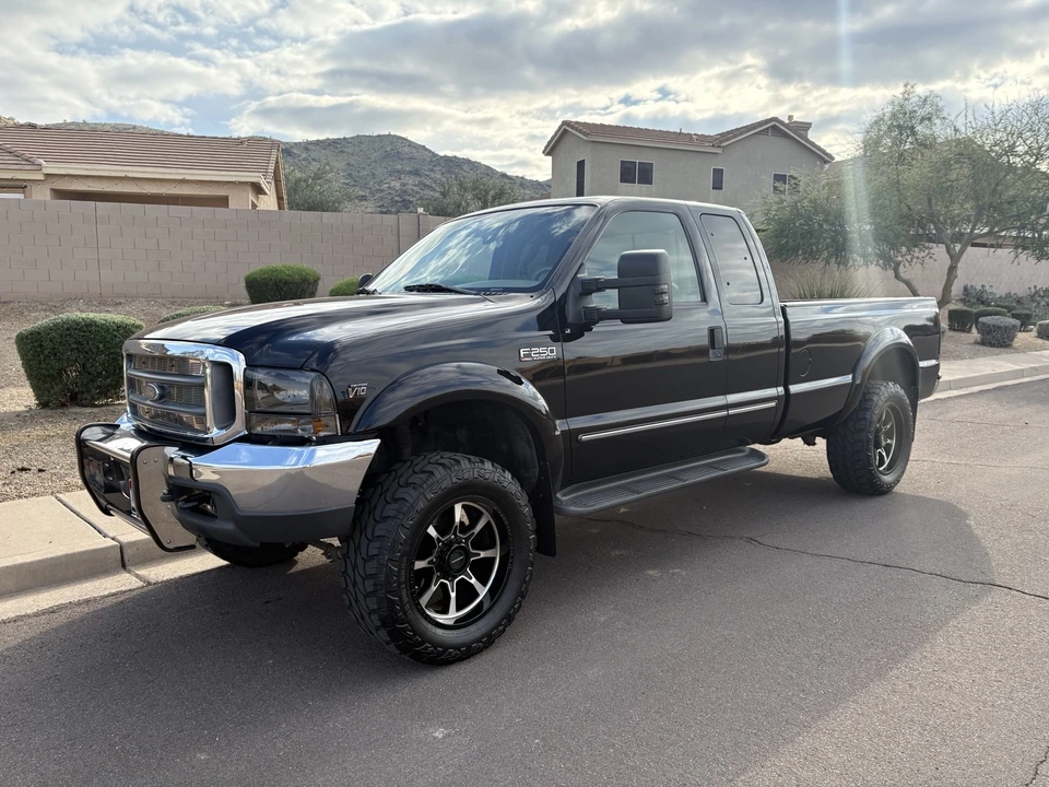 2000 Ford Super Duty 1st Gen - Image 2 of 20