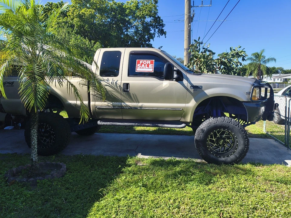 2000 Ford Super Duty 1st Gen - Image 6 of 21