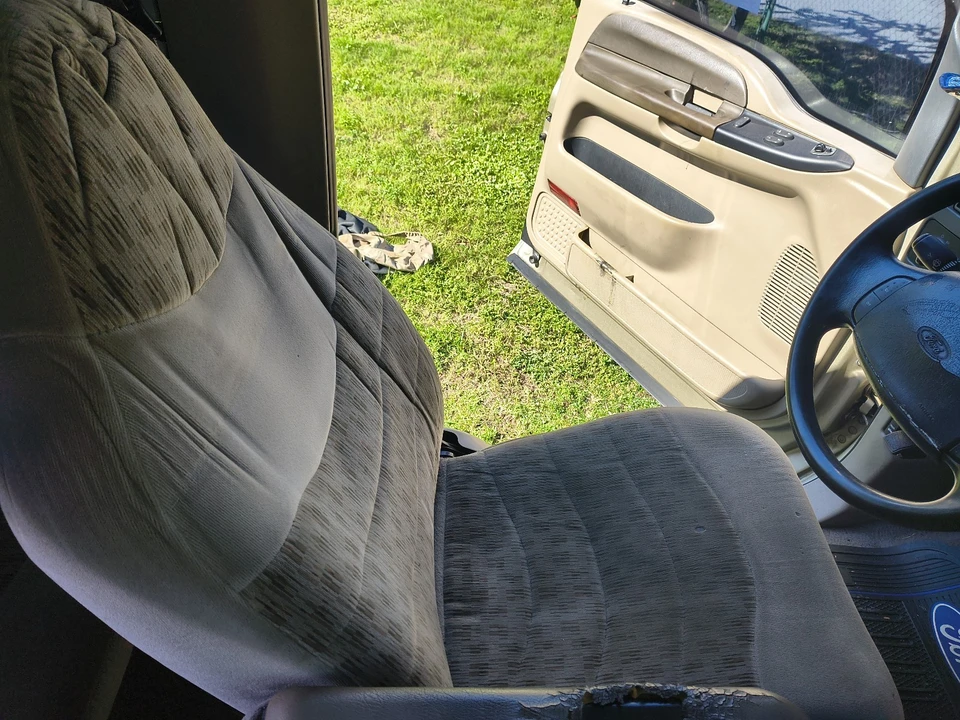 2000 Ford Super Duty 1st Gen - Image 18 of 21