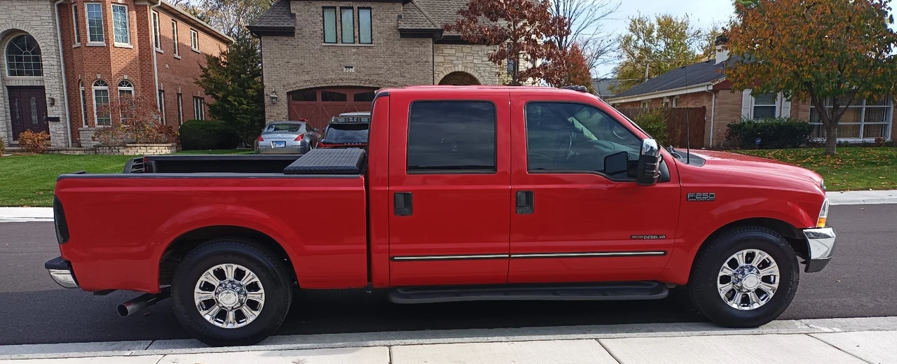 2000 Ford Super Duty 1st Gen - Image 2 of 18