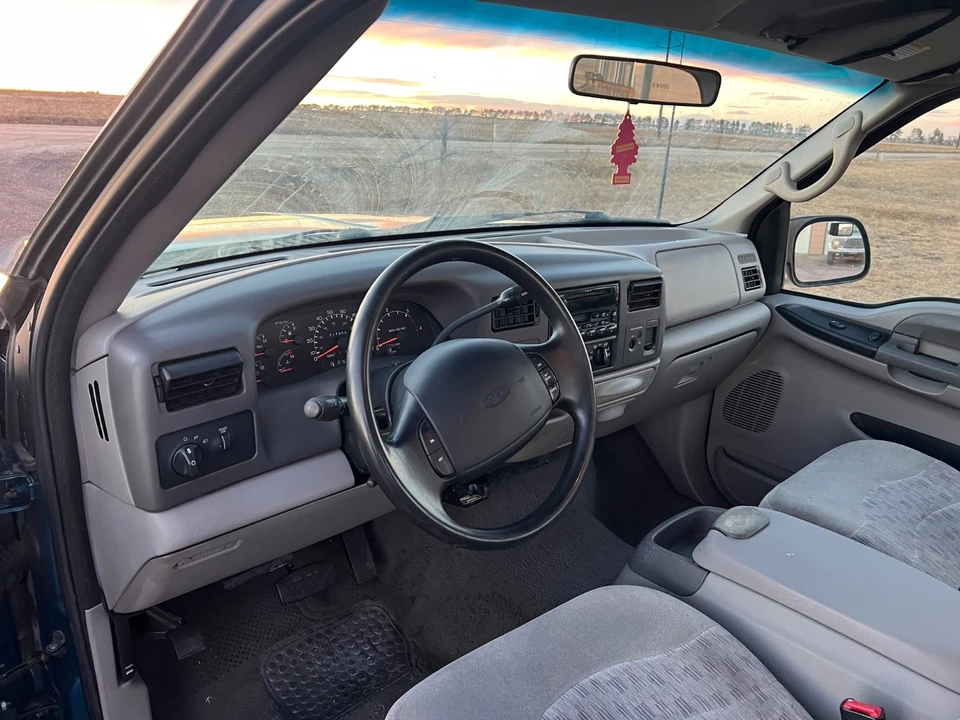 2000 Ford Super Duty 1st Gen - Image 14 of 20