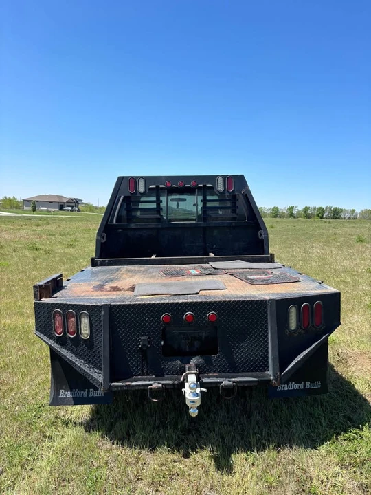 2000 Ford Super Duty 1st Gen - Image 4 of 14
