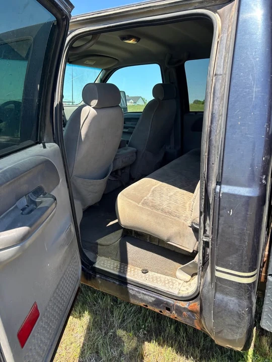 2000 Ford Super Duty 1st Gen - Image 8 of 14