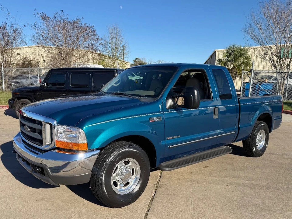 2000 Ford Super Duty 1st Gen - Image 12 of 12
