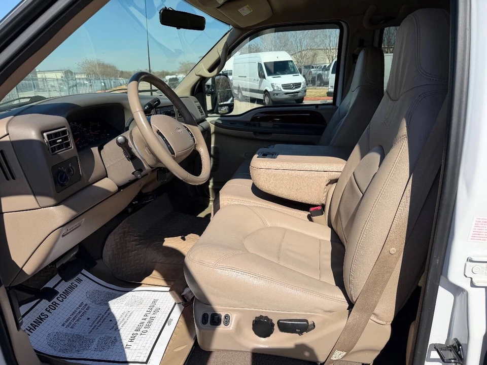 2000 Ford Super Duty 1st Gen - Image 4 of 12