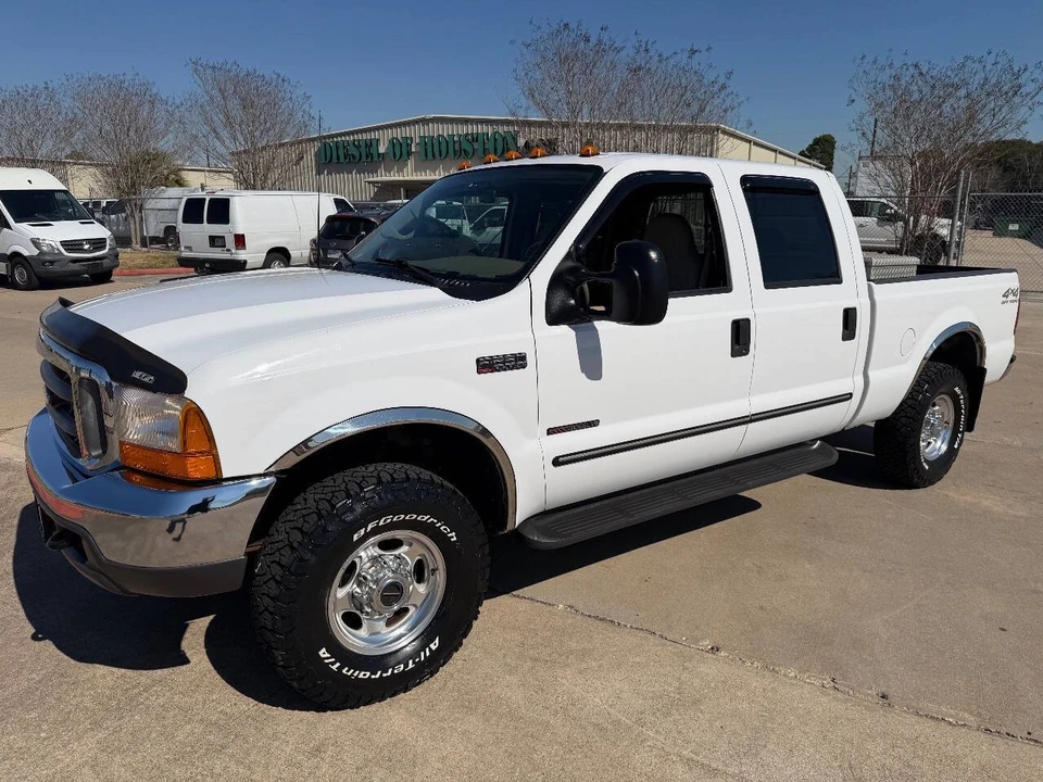 2000 Ford Super Duty 1st Gen - Image 3 of 12