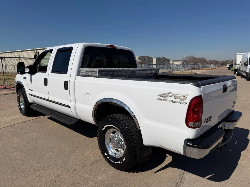 2000 Ford Super Duty 1st Gen - Image 6 of 12