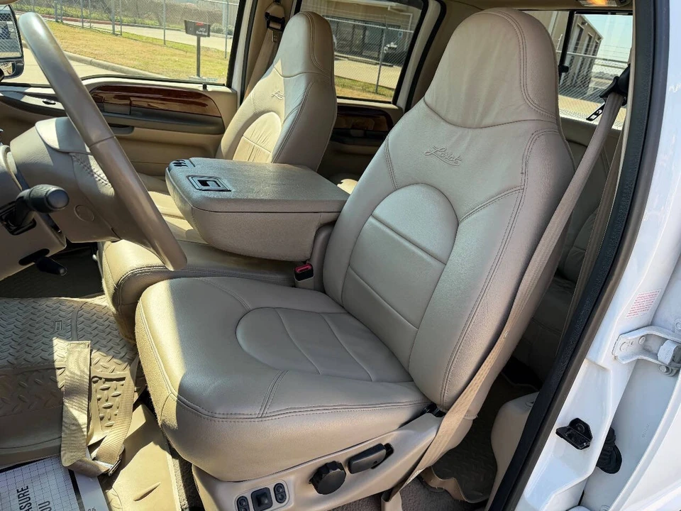 2000 Ford Super Duty 1st Gen - Image 7 of 12