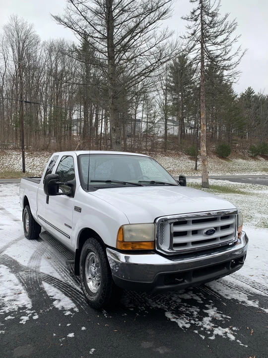 2000 Ford Super Duty 1st Gen - Image 13 of 31