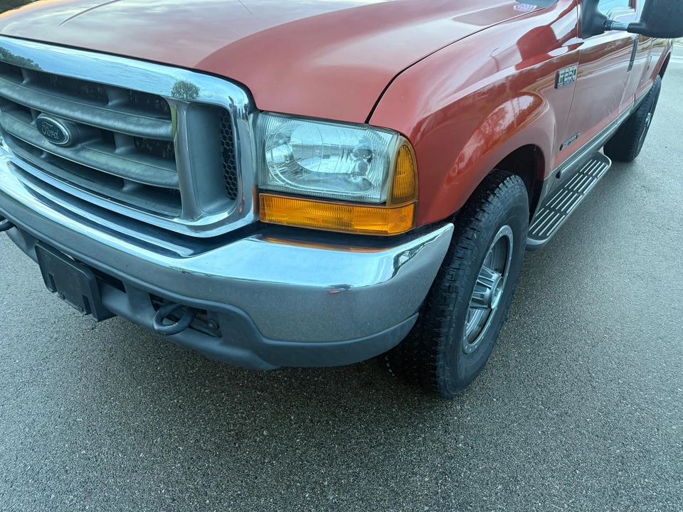2000 Ford Super Duty 1st Gen - Image 11 of 31