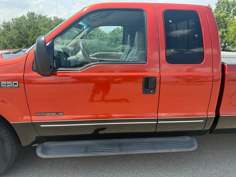 2000 Ford Super Duty 1st Gen - Image 15 of 31