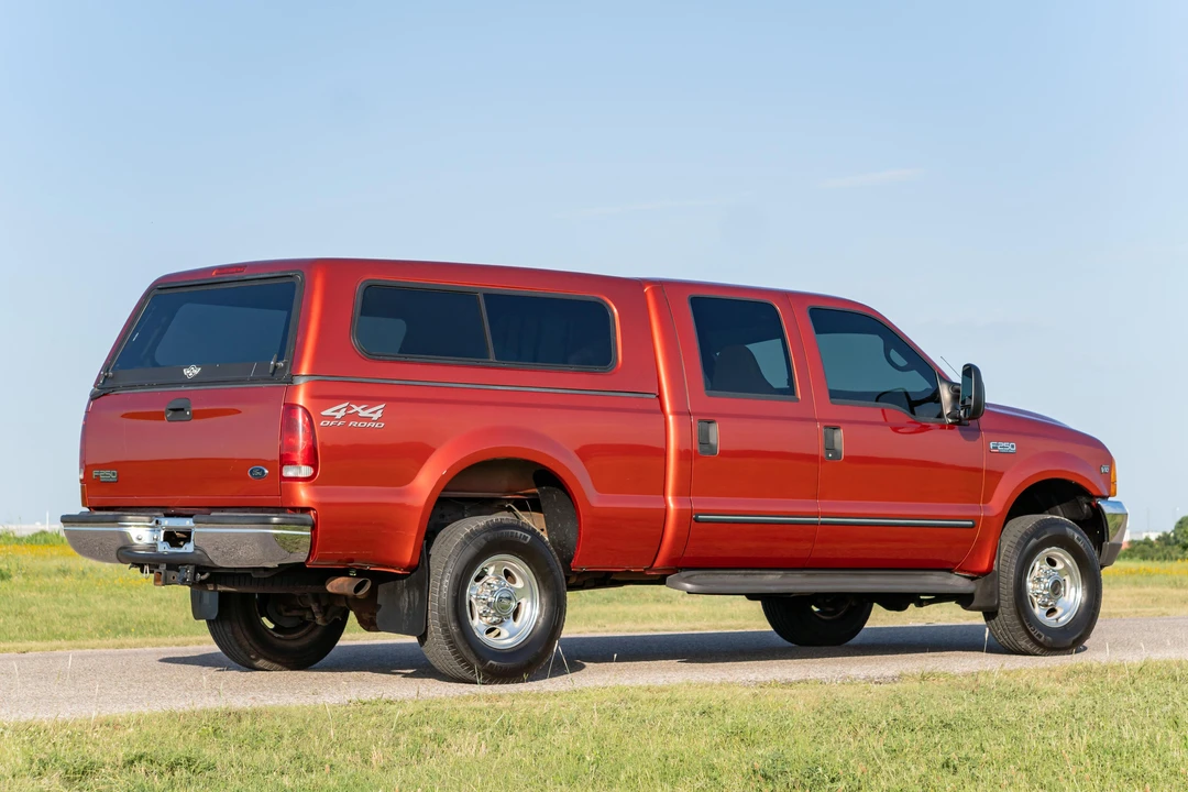 2000 Ford Super Duty 1st Gen - Image 4 of 31